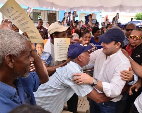 Abel Martínez recuerda mentiras del Gobierno