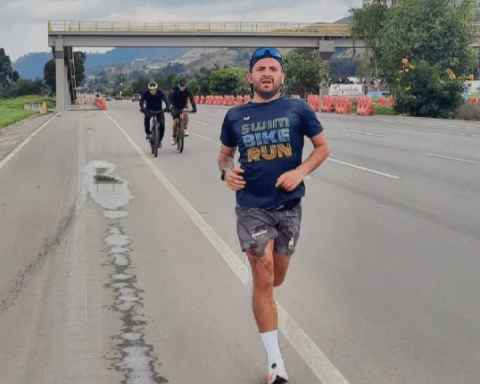 Athlete will face a challenge and run from Bogotá to Medellín for a single reason of solidarity