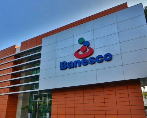 Banesco obtiene mejora calificación corto plazo