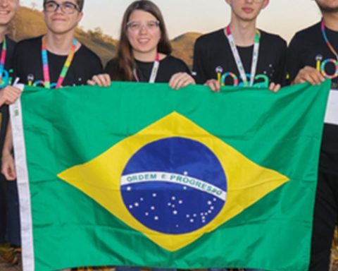 Brazilians win medals at international astronomy olympiad