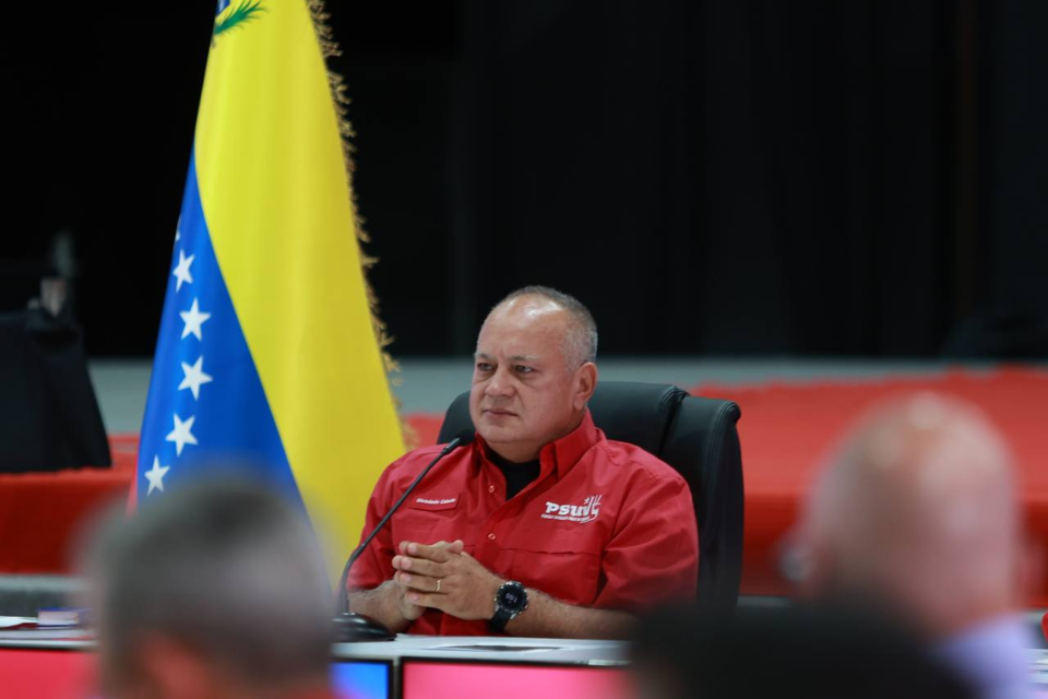 Cabello reiterates that the PSUV has all the minutes without saying when they will show them