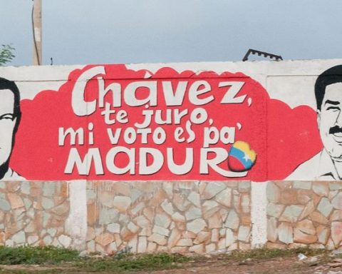 Propaganda electoral en Venezuela, Maduro, Chávez