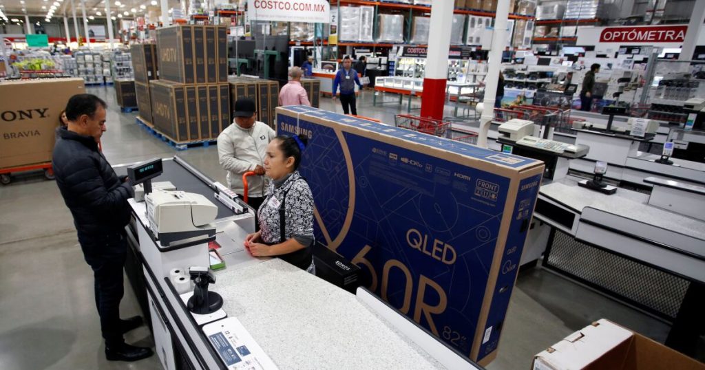 Consumer confidence in Mexico falls for the third consecutive month