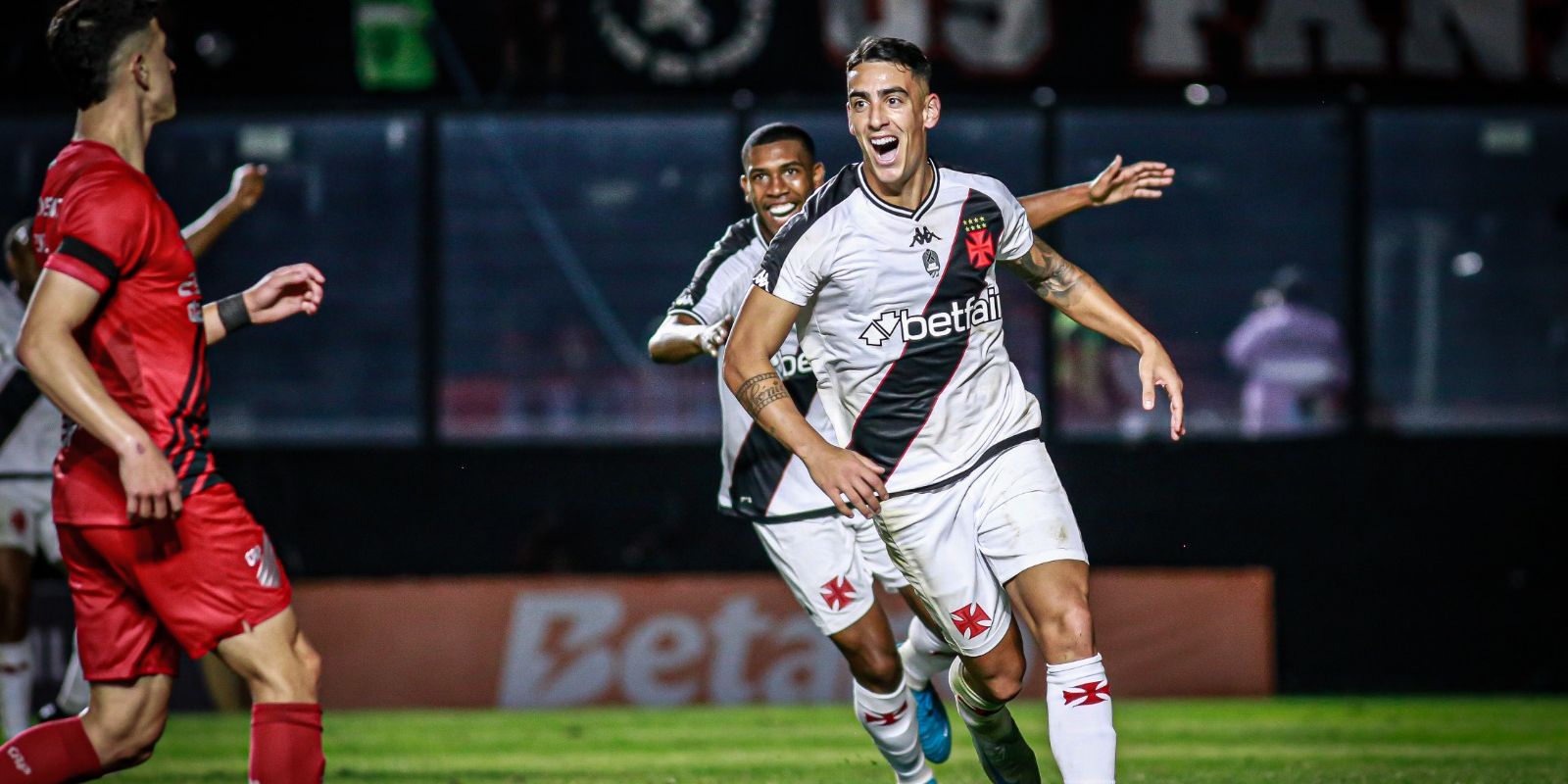 Copa do Brasil: Vasco comes out ahead of Athletico for a place in the semis