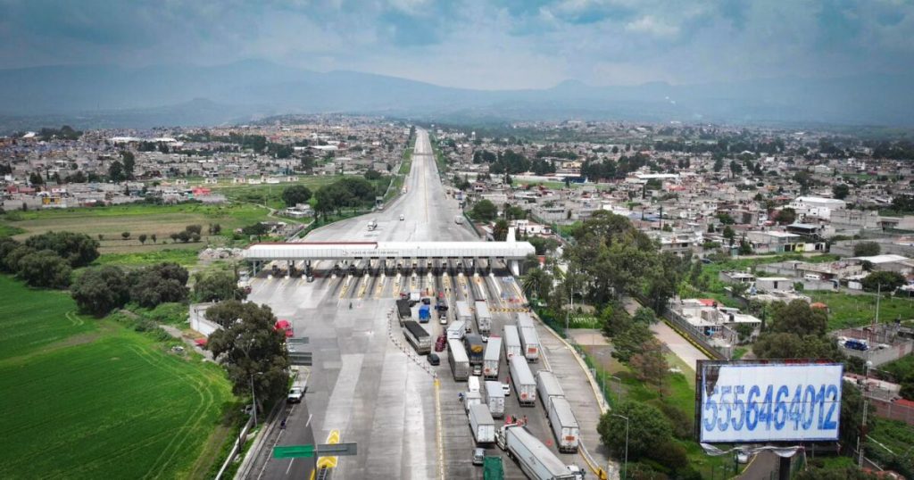 Dialogue between authorities and ejidatarios ended with blockade of the Mexico-Puebla highway