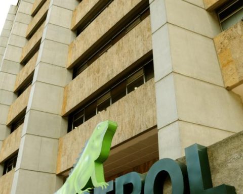 Ecopetrol's abrupt 'no' to Oxy, a financial blow to its corporate governance