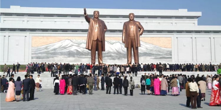 cubanet-cuba-estatuas-norcorea