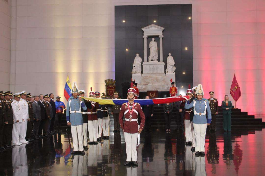 Events were held for Flag Day at the National Pantheon