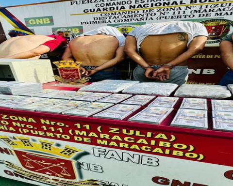 FANB arrested four subjects with counterfeit bills and drugs in Zulia