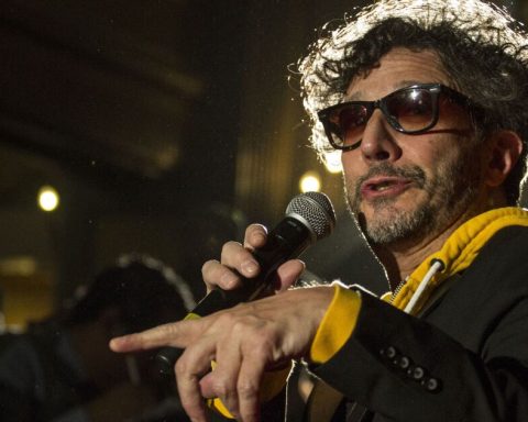 Fito Páez will offer a concert at the Zócalo in Mexico City: when and at what time will it be?