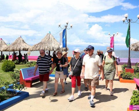 turistas de visita en Nicaragua, antes de la crisis. foto : tomada de internet.