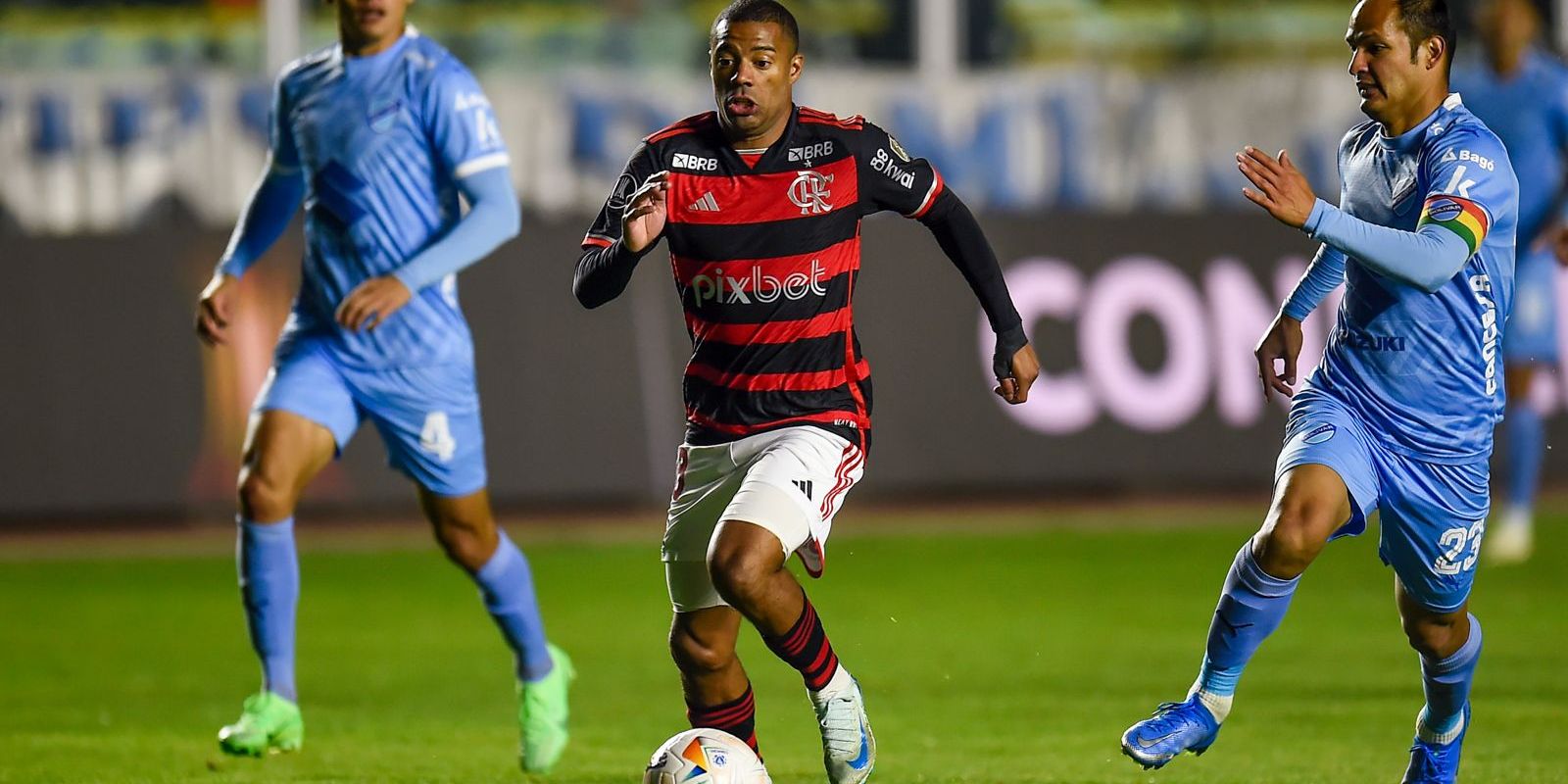 Flamengo advances in the Libertadores despite defeat to Bolívar