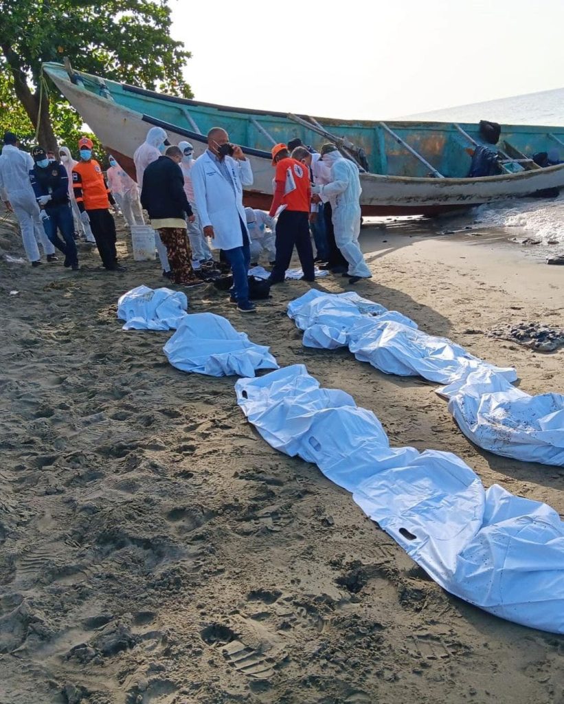 Forenses explican proceso de descomposición tras hallazgo de osamentas en Río San Juan