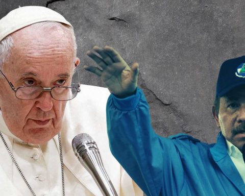 Francis asks Nicaraguans to "renew their hopes" as Ortega accelerates persecution of the Church