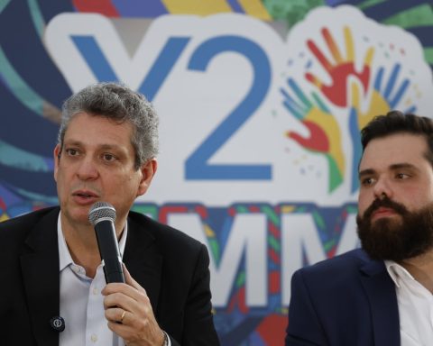 G20 Social could improve proposal to tax the super-rich, says Macêdo