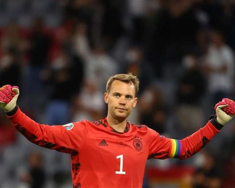 German goalkeeper Manuel Neuer announces his international retirement at the age of 38