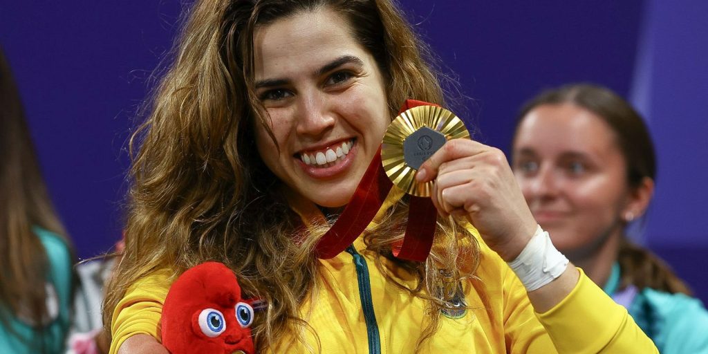 Gold in parataekwondo, Carol Moura started in the sport after a robbery