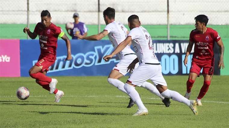 Guabirá - FC Universitario: (0-2) minute by minute