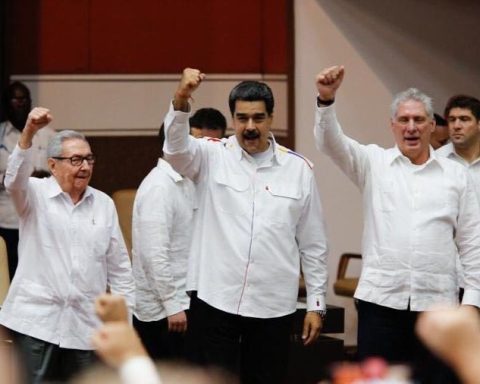 cuba venezuela maduro díaz-canel raúl castro américa latina izquierda derecha