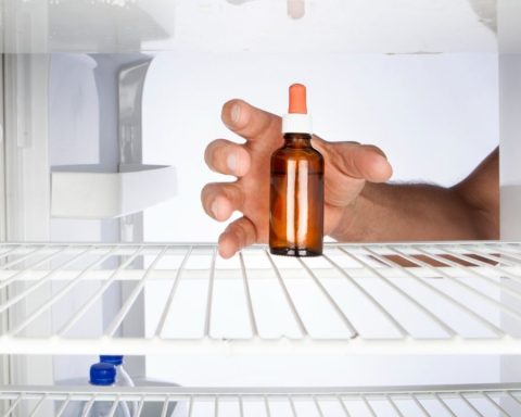 How to request free Enel service to refrigerate medications for customers without electricity with only 3 requirements