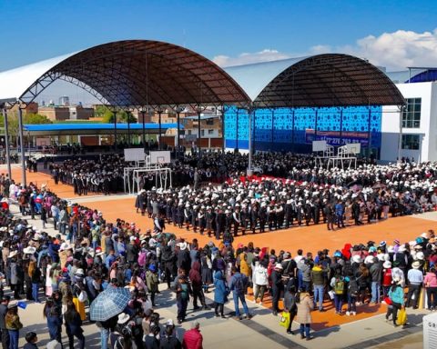 Huancayo: Students from Mariscal Castilla school return to classes in new infrastructure