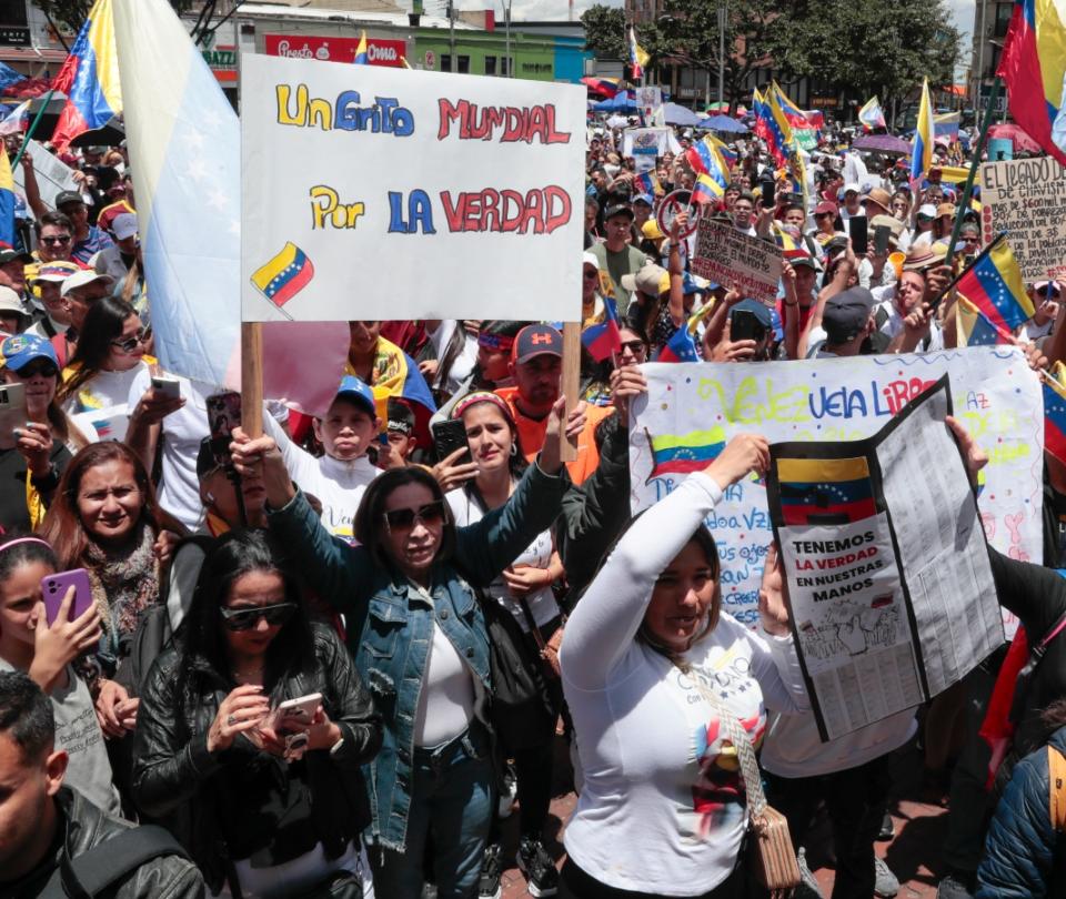 Hundreds of Venezuelans from Colombia called for the end of Chavismo