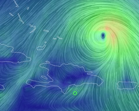 Hurricane Ernesto moves away over the North Atlantic waters; rains continue tonight