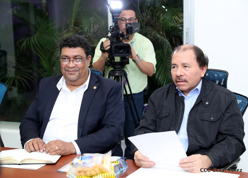 Ortega destituye a Valdrack Jaentschke como embajador en Honduras