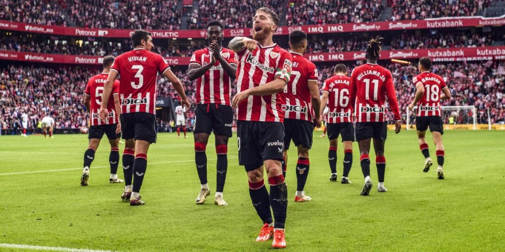 Iker Muniain, very close to playing in Pope Francis' team