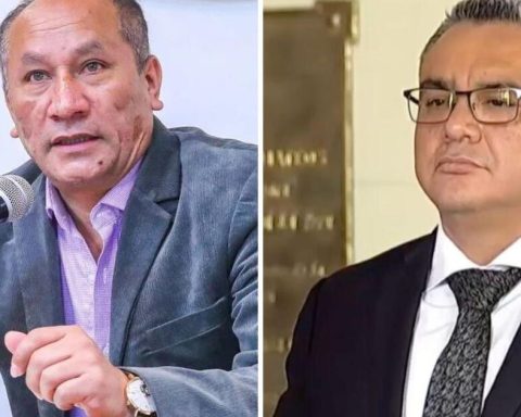 Interior Minister defended company accused of bribing fugitive former minister Juan Silva