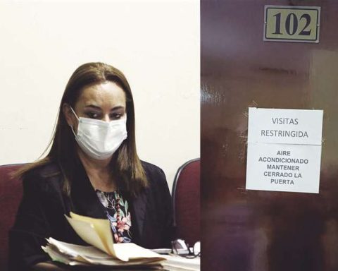 Learn about the multimillion-dollar fine imposed by the Attorney General's Office on the former municipal secretary of Finance, Sandra Velarde