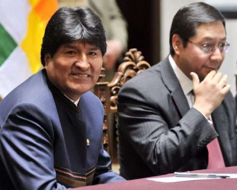 Luis Arce and Evo Morales are questioned for recognizing the court ruling in favor of Nicolás Maduro