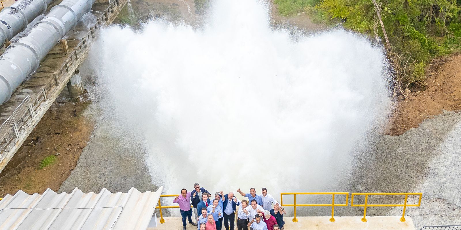 Lula inaugurates project that brings water to the interior of the state of Paraíba