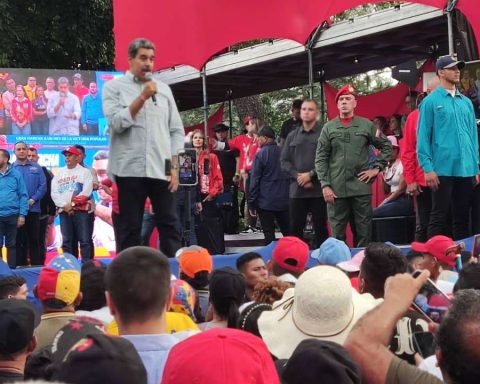 Maduro: Venezuela demands respect for its sovereignty