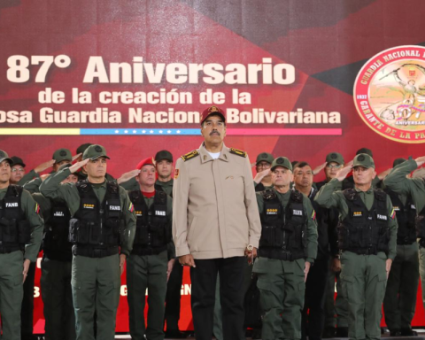 Maduro authorizes military promotions amid post-election tensions