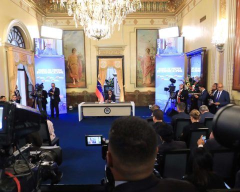 Maduro denounces new ambush by the “comanditos” against opposition march