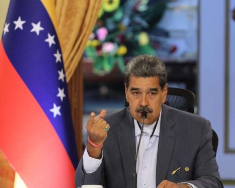 Maduro thanked his Namibian counterpart for supporting the popular decision of June 28