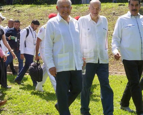 Maduro thanks AMLO for his work to ensure that Venezuela is “respected”