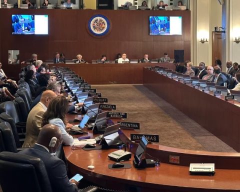 OAS to hold new extraordinary session to vote on resolution on Venezuela