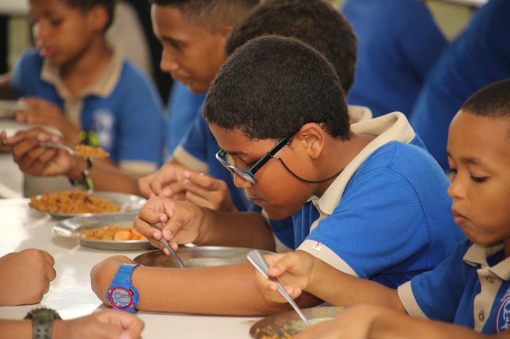 Menú oficial para el año escolar 2024-2025: conoce las nuevas recetas