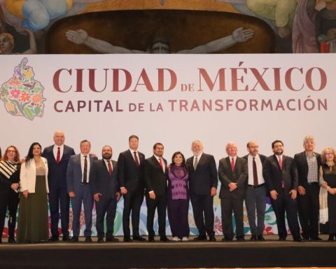 One by one, the 21 members of Clara Brugada's Cabinet in Mexico City