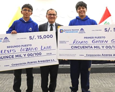 Outstanding student from Huancayo managed to win S/ 15,000 in National Mathematics Competition