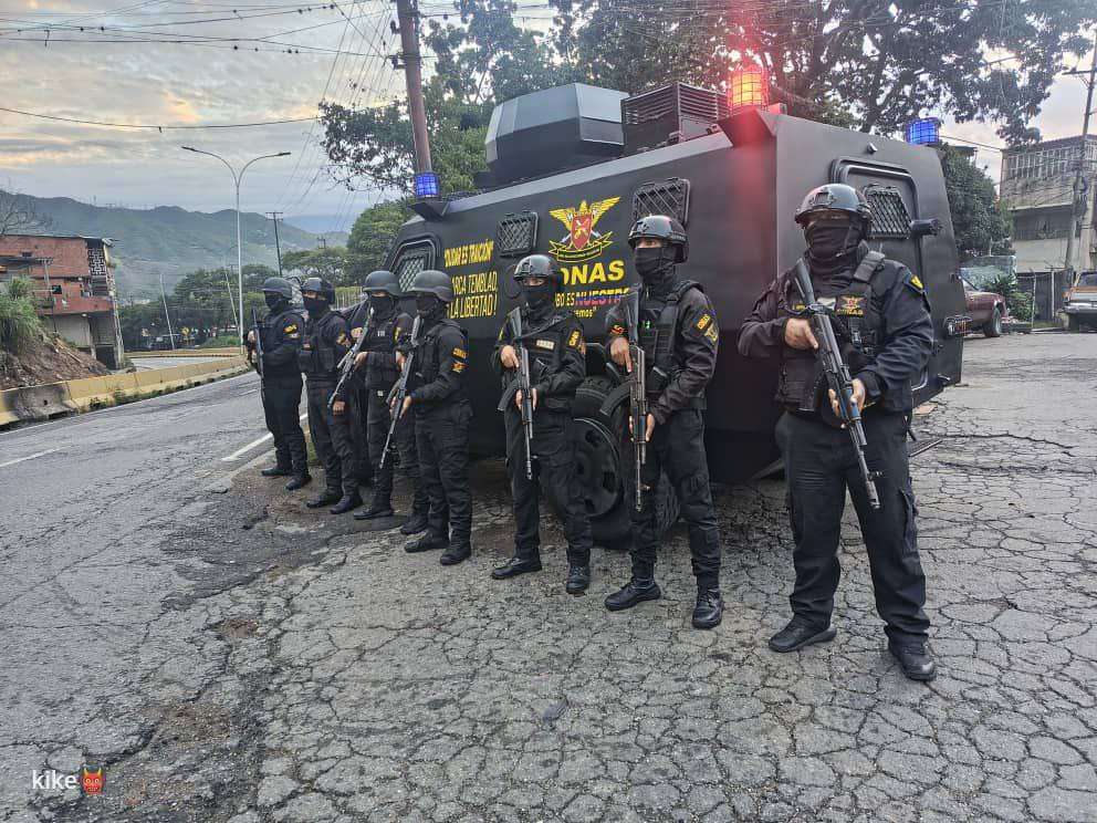 Police-military strike in Caracas to neutralize violent plans