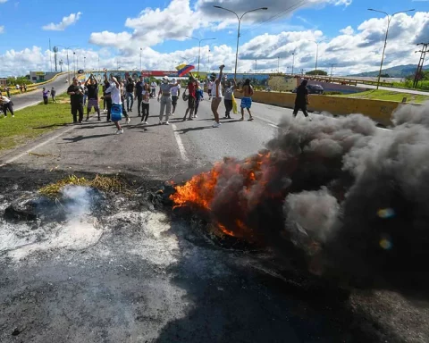 Psychological warfare targets Venezuelan morale