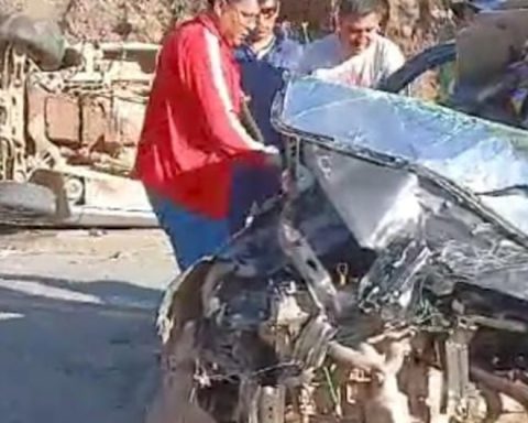 Puno: One dead and more than 10 injured after accident on the Juliaca-Cusco road