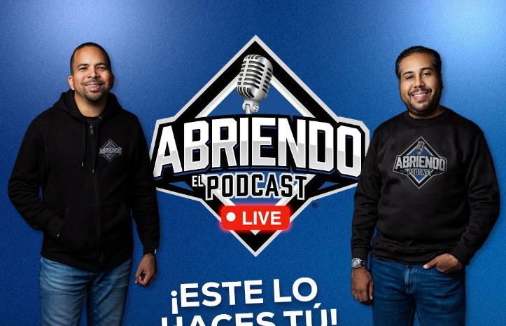 Ricardo Rodriguez and Vian Araujo will present the show “Opening the Podcast Live”