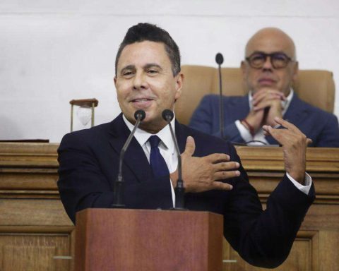 Samuel Moncada reveals US plan to impose its local agents