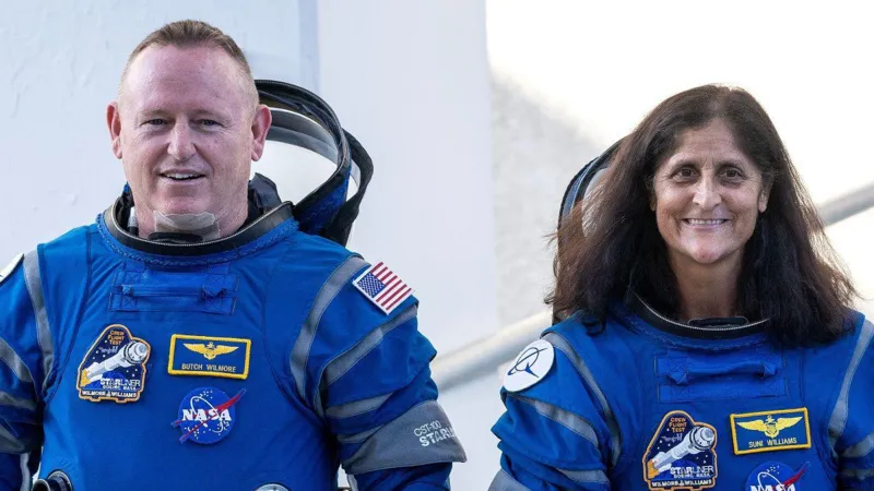 Astronautas Barry Wilmore y Sunita Williams