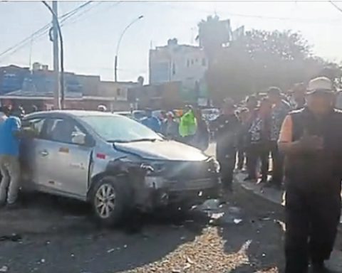 Tacna: Peruvian and Chilean vehicle crash leaves two people injured