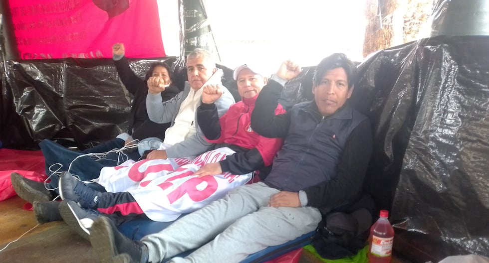 Tacna: Sutep leaders begin hunger strike demanding 6% of GDP for education